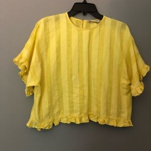 Zara Basic Collection Size XS Linen Blend Short Sleeve Shirt With Ruffle Details